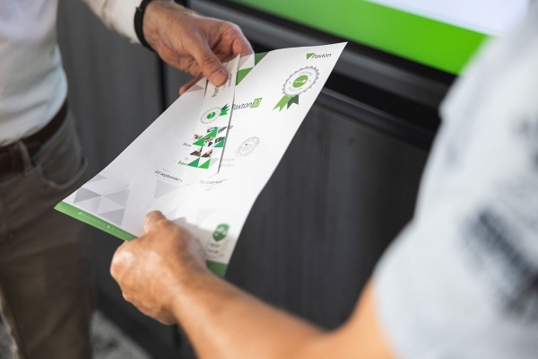 nspaxtonlitetour24.jpg