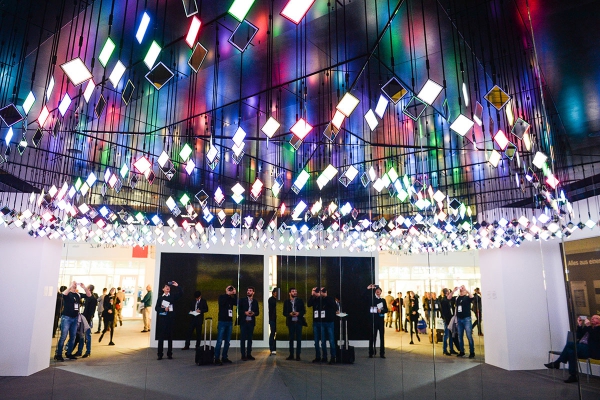 topinlightbuilding2018.jpg